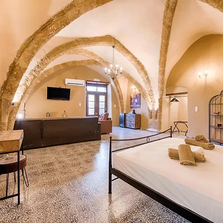 Apartment Knights Of Old Town