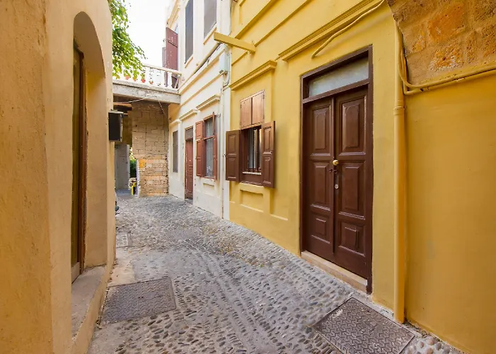 Knights Of Old Town Rhodes City