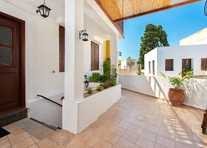 Knights Of Old Town * Rhodes City