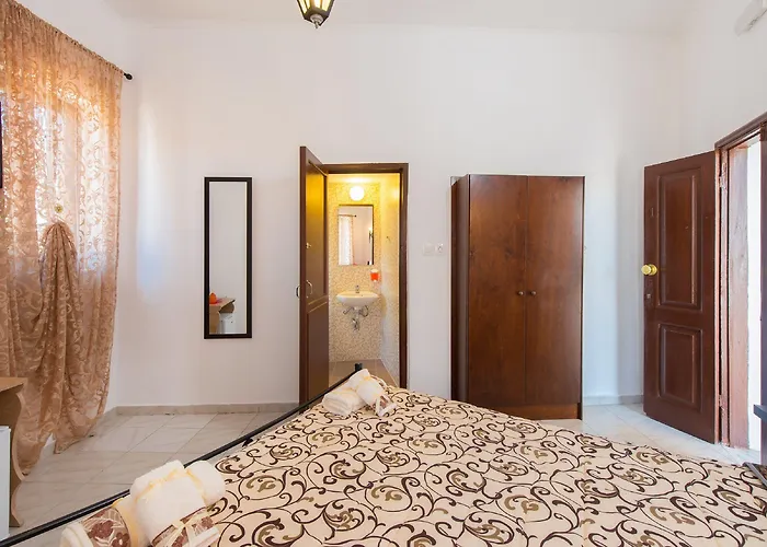 Apartment Knights Of Old Town